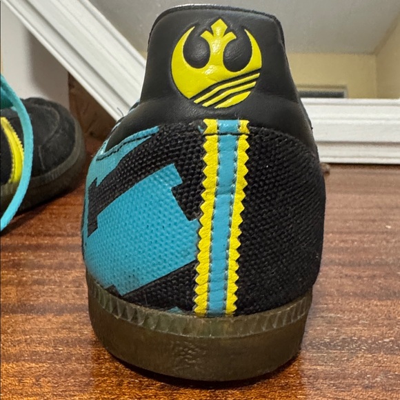 Men’s ADIDAS SAMBA x STAR WARS REBEL ALLIANCE - Picture 7 of 8